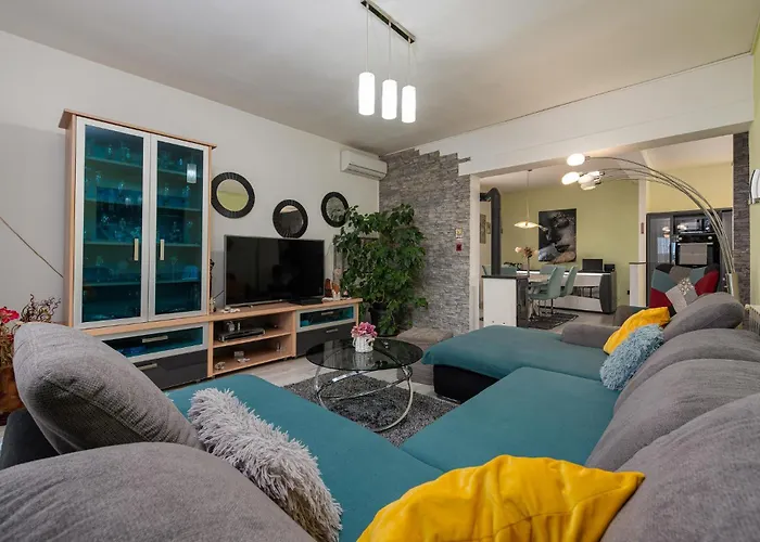 Two-bedroom In Apartmán